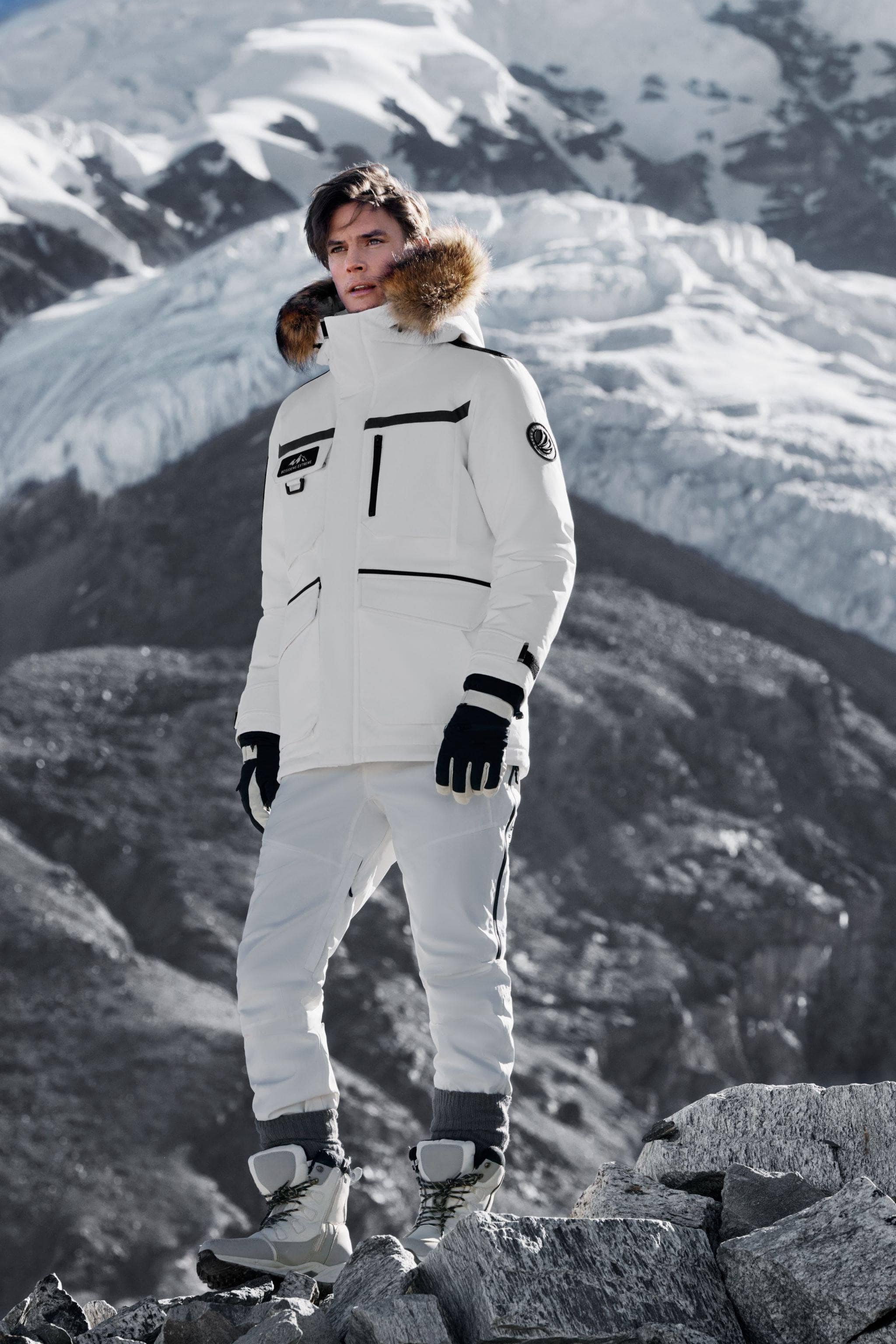 Classic Extreme Goose Down Gore-Tex Parka 2350 - Image 3