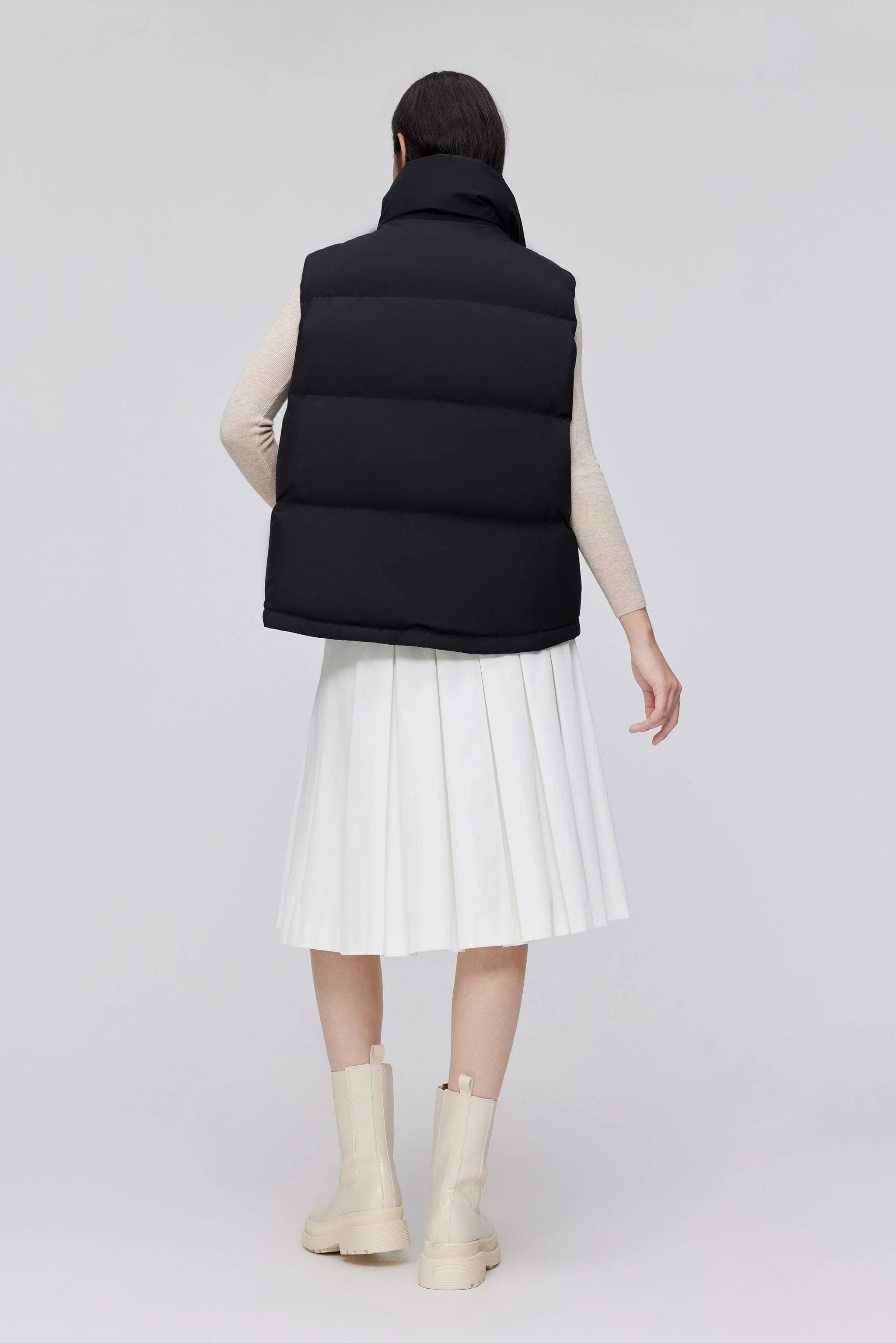 Unisex Classic Oversized Down Gilet 5260 - Image 3