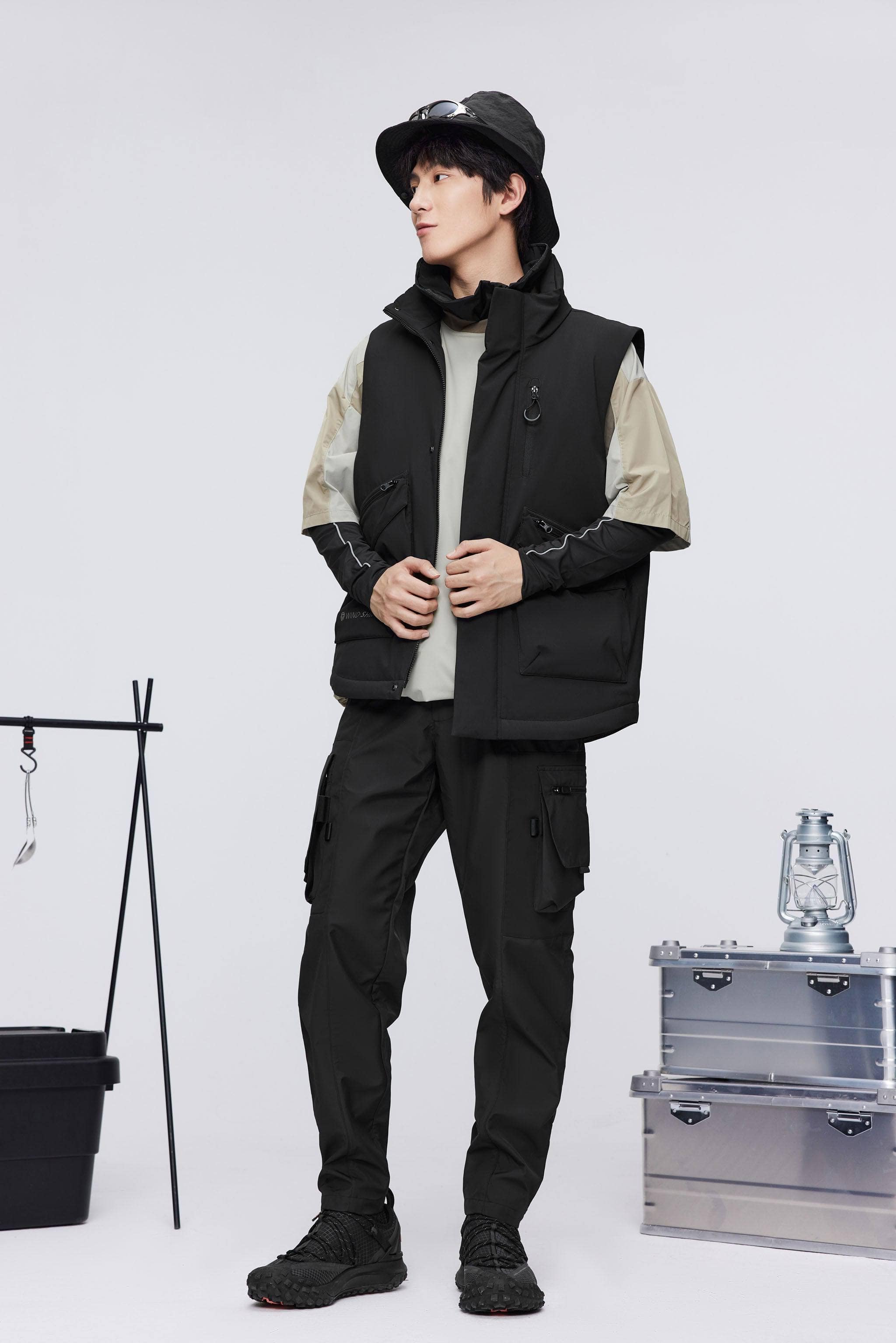 Classic Standing Collar Down Gilet 5270 - Image 10