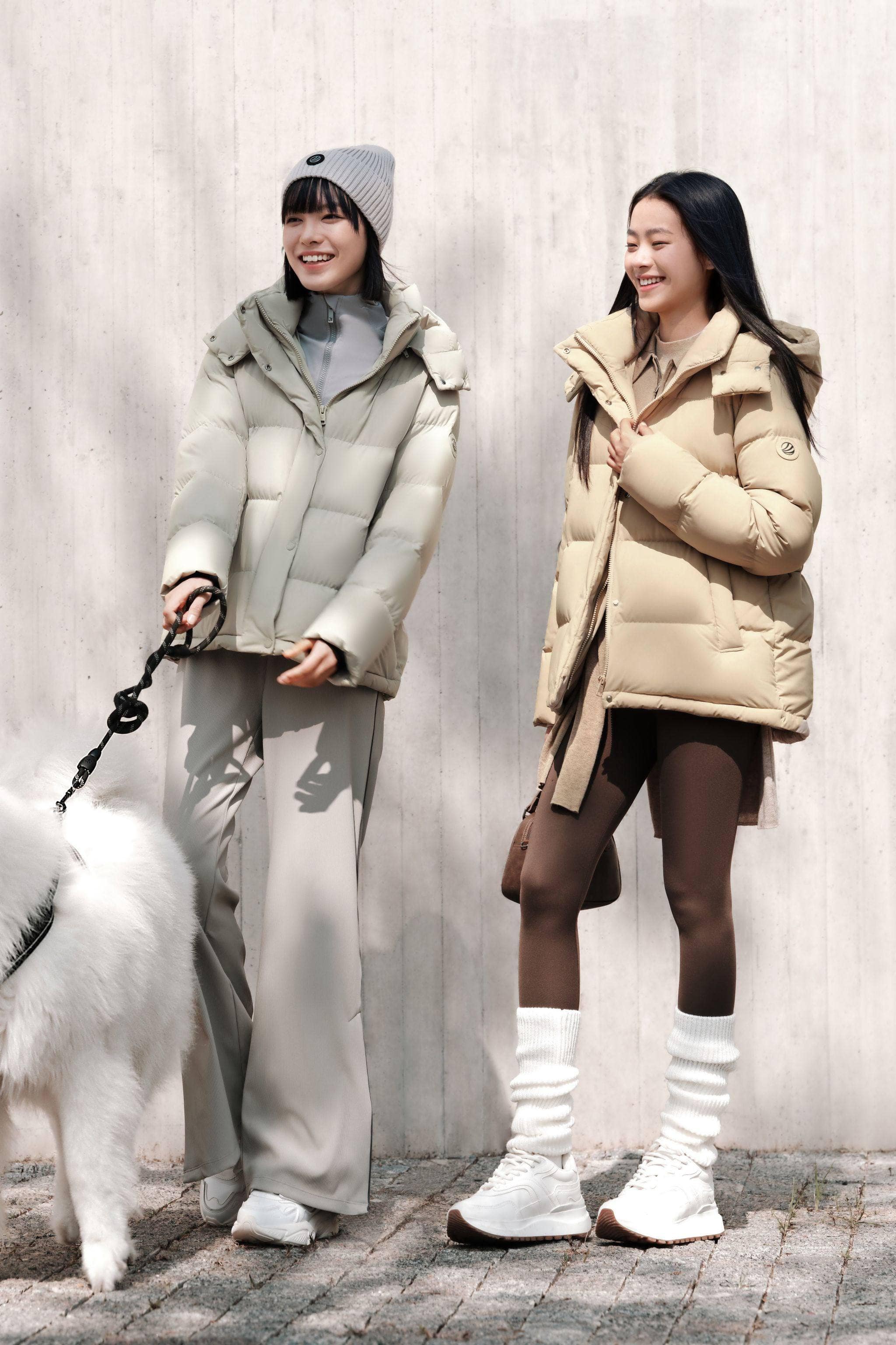 Comfy Women's Down Jacket With Detachable Hood - Image 7