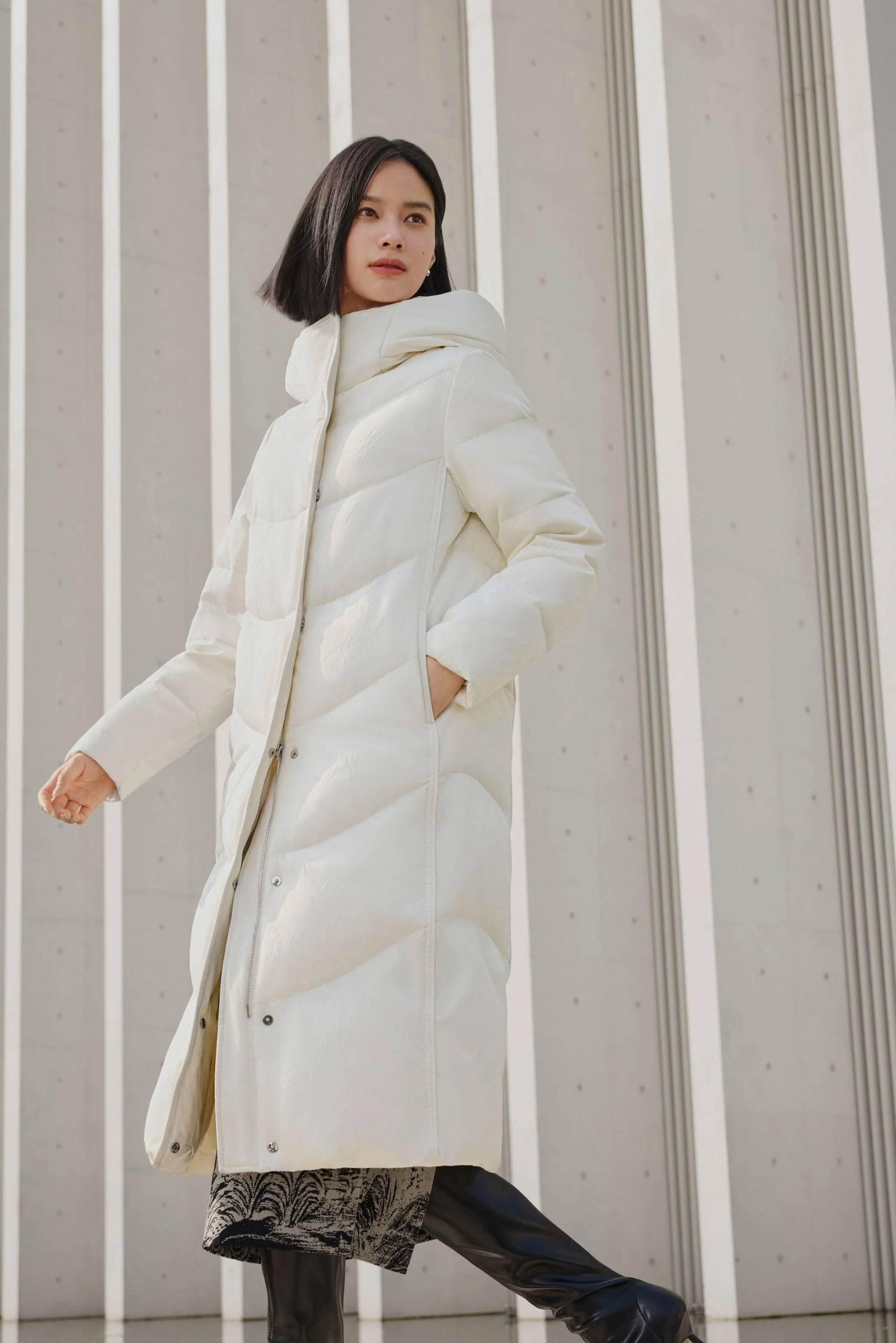 Eastern Aesthetic Women's Goose Down Coat - Image 9
