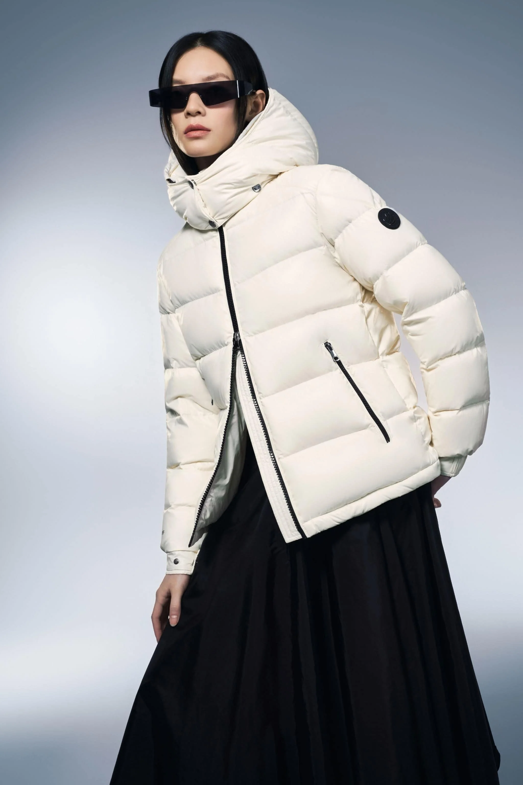 Goose Down Puffer With Hood 110 - Image 15