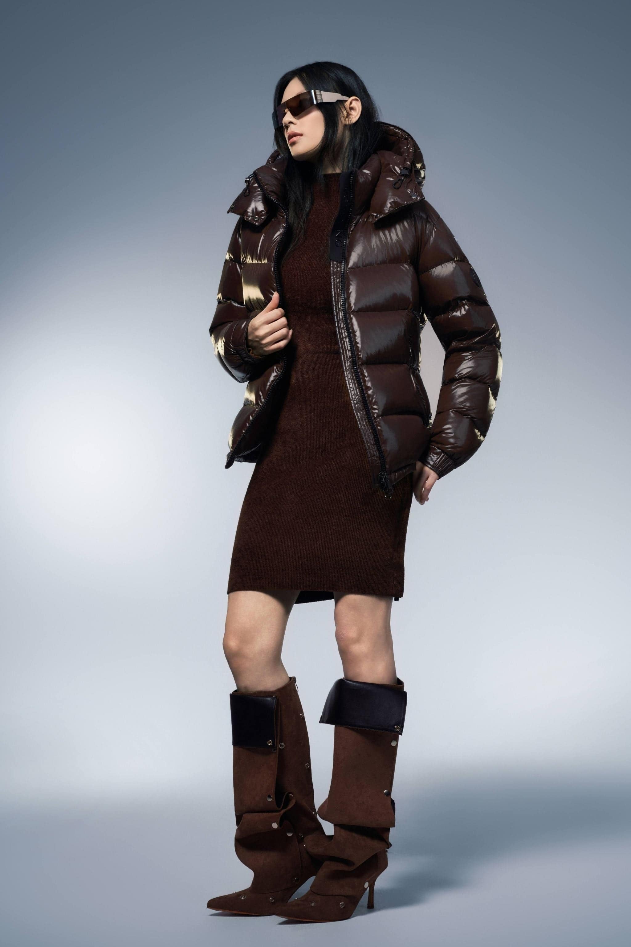 Goose Down Puffer With Hood 110 - Image 22