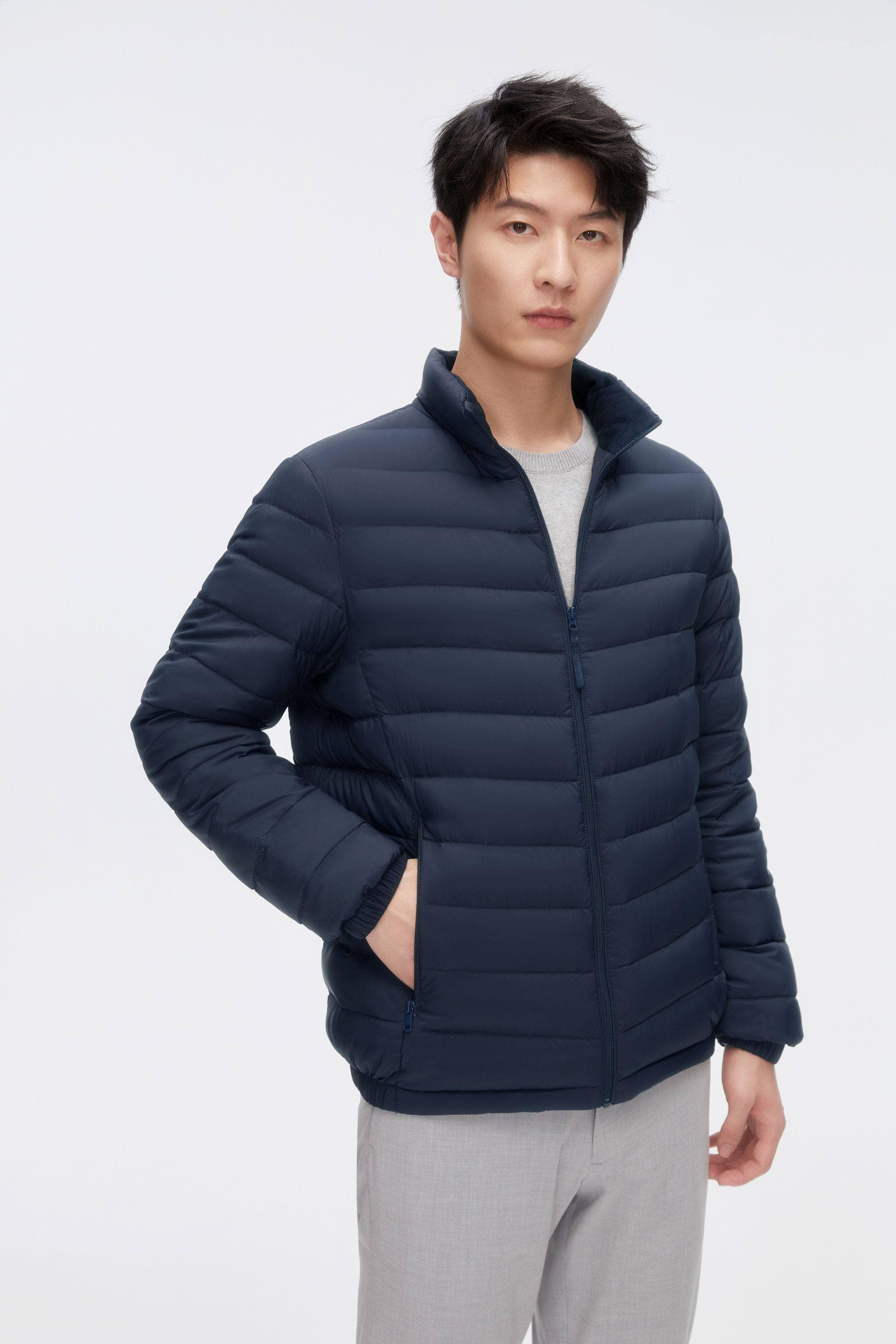 Mens Packable Ultralight Down Jacket - Image 10