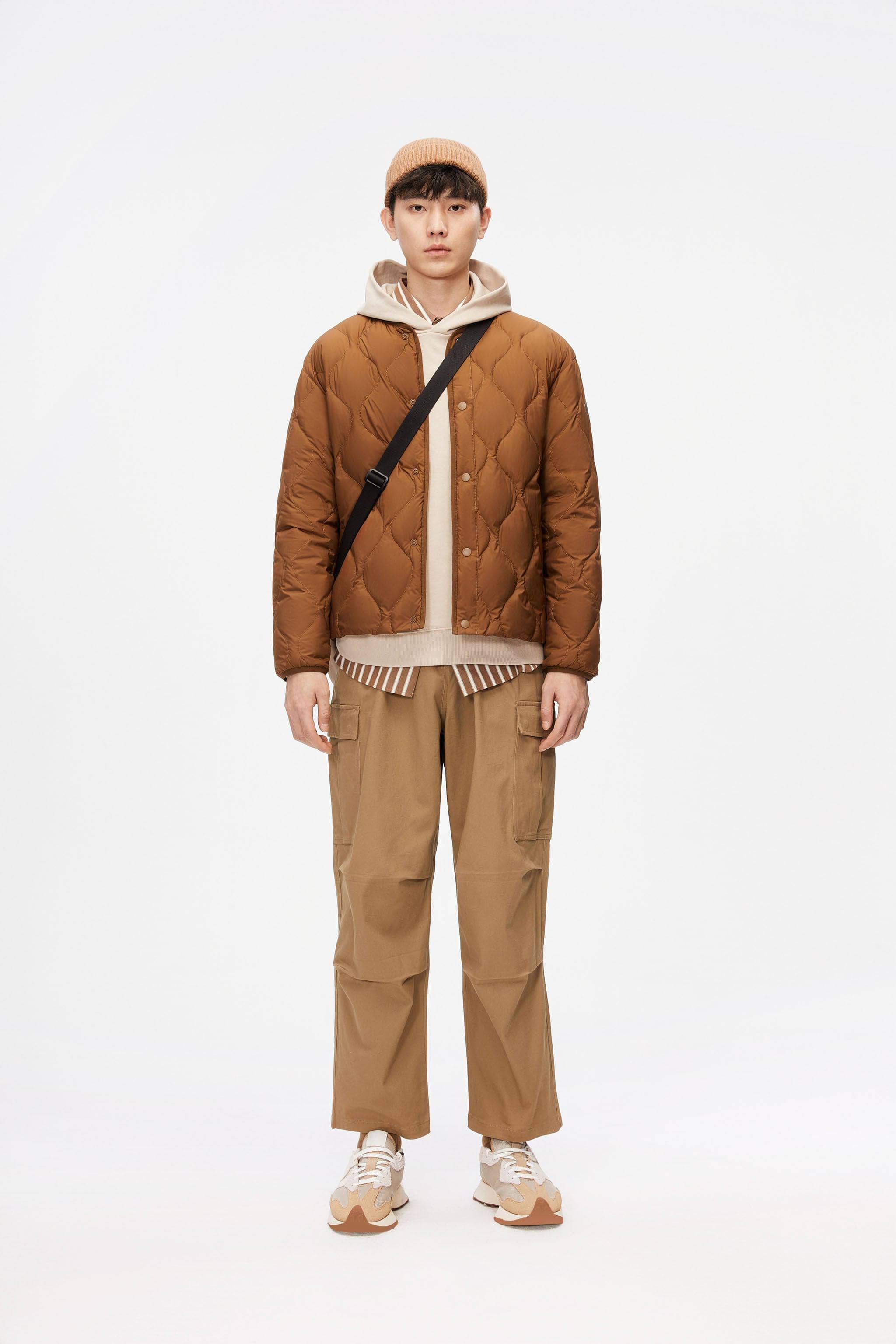 Men's Quilted Lightweight Down Jacket - Image 15