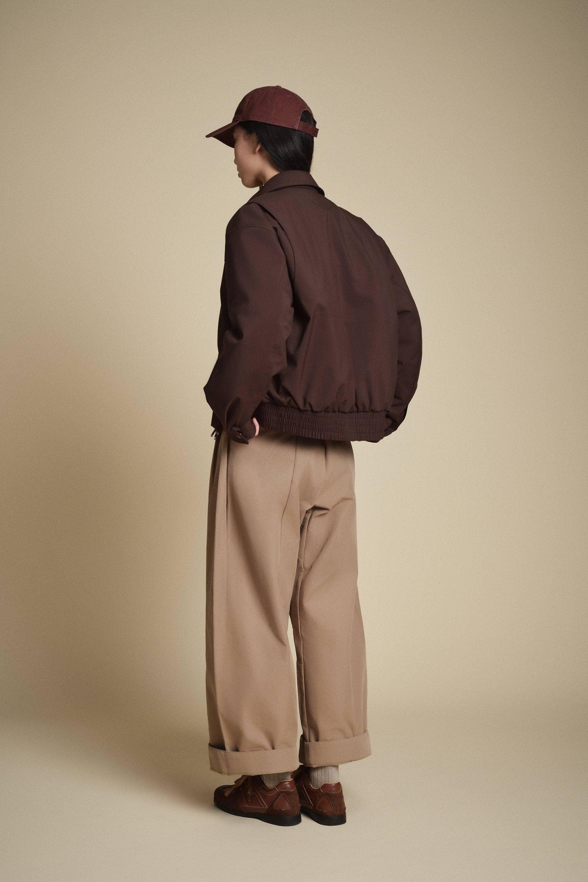 Short Refined Barn Down Jacket - Image 19