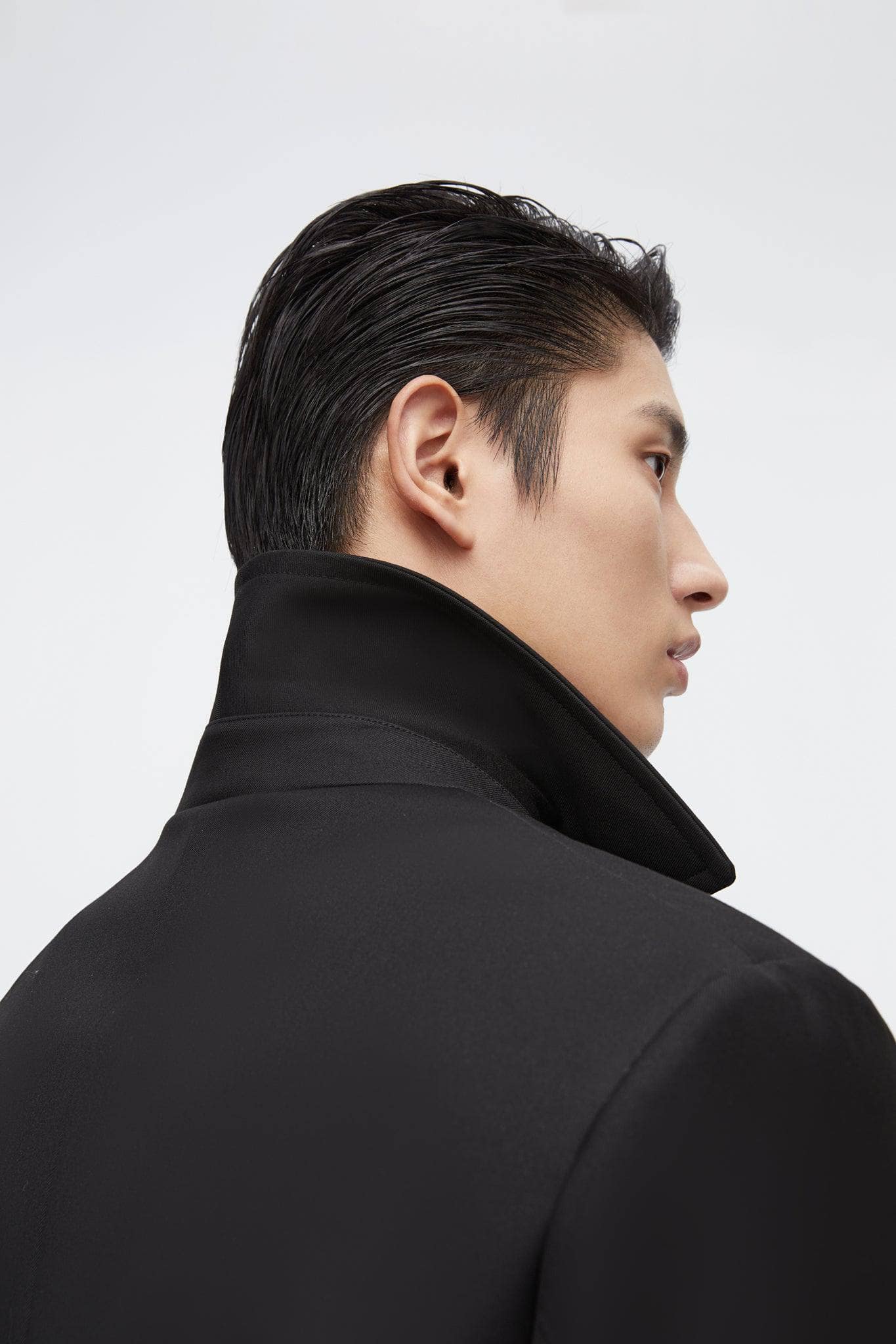 Short Detachable Goose Down Trench Coat - Image 7