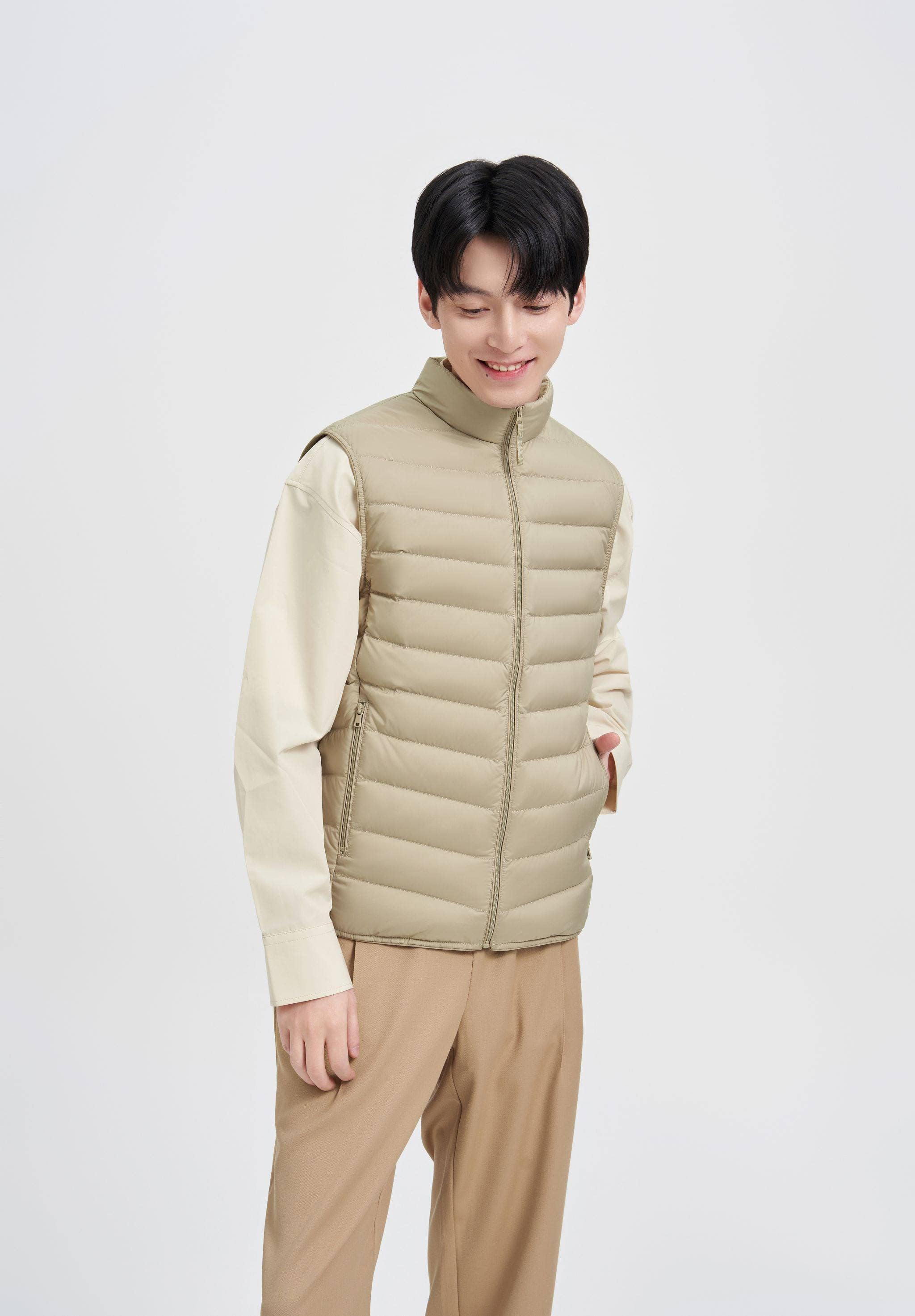 Ultralight Down Packable Gilet 1020 - Image 15