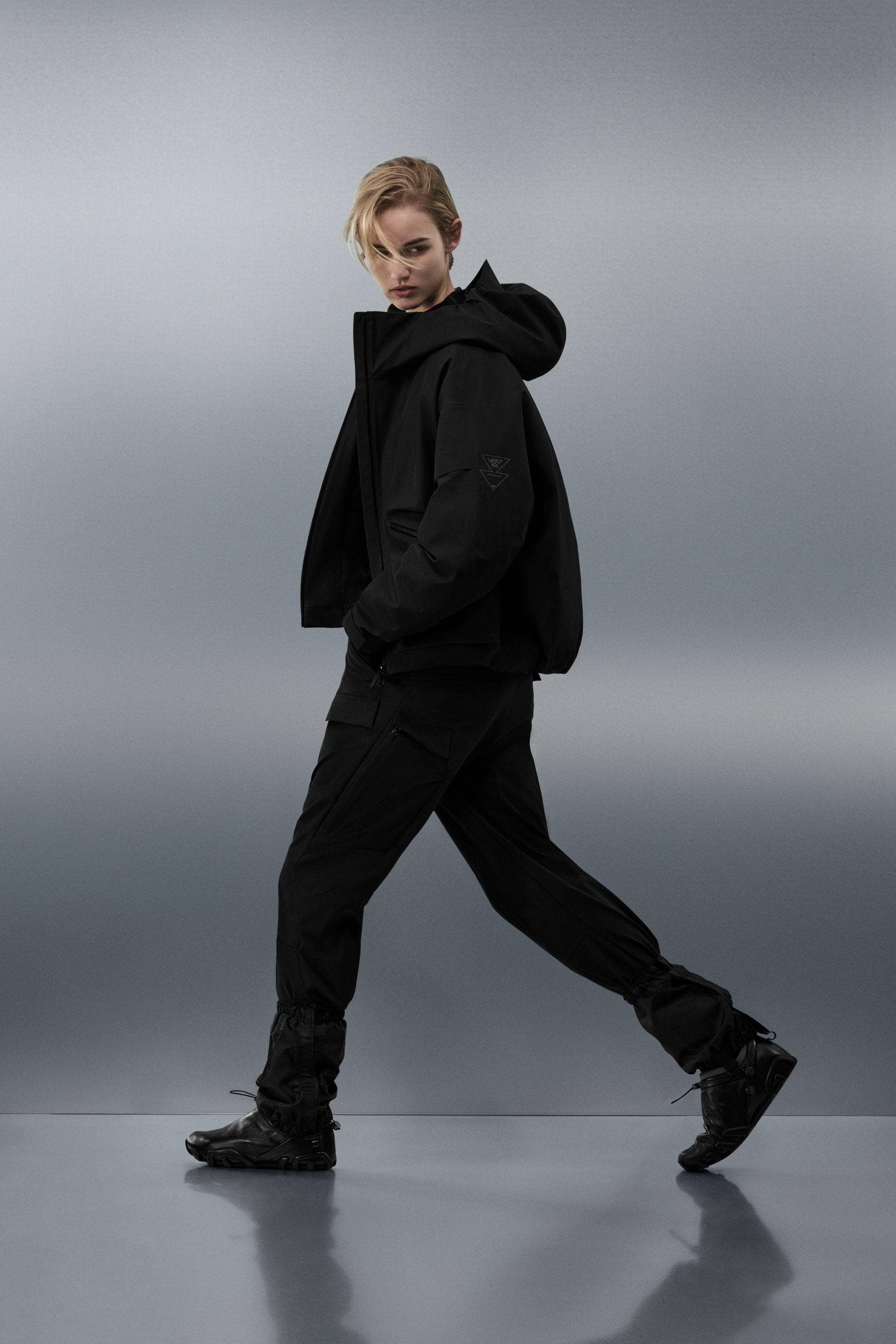 VERTEX Women's Goose Down Functional Jacket 2502 - Image 4