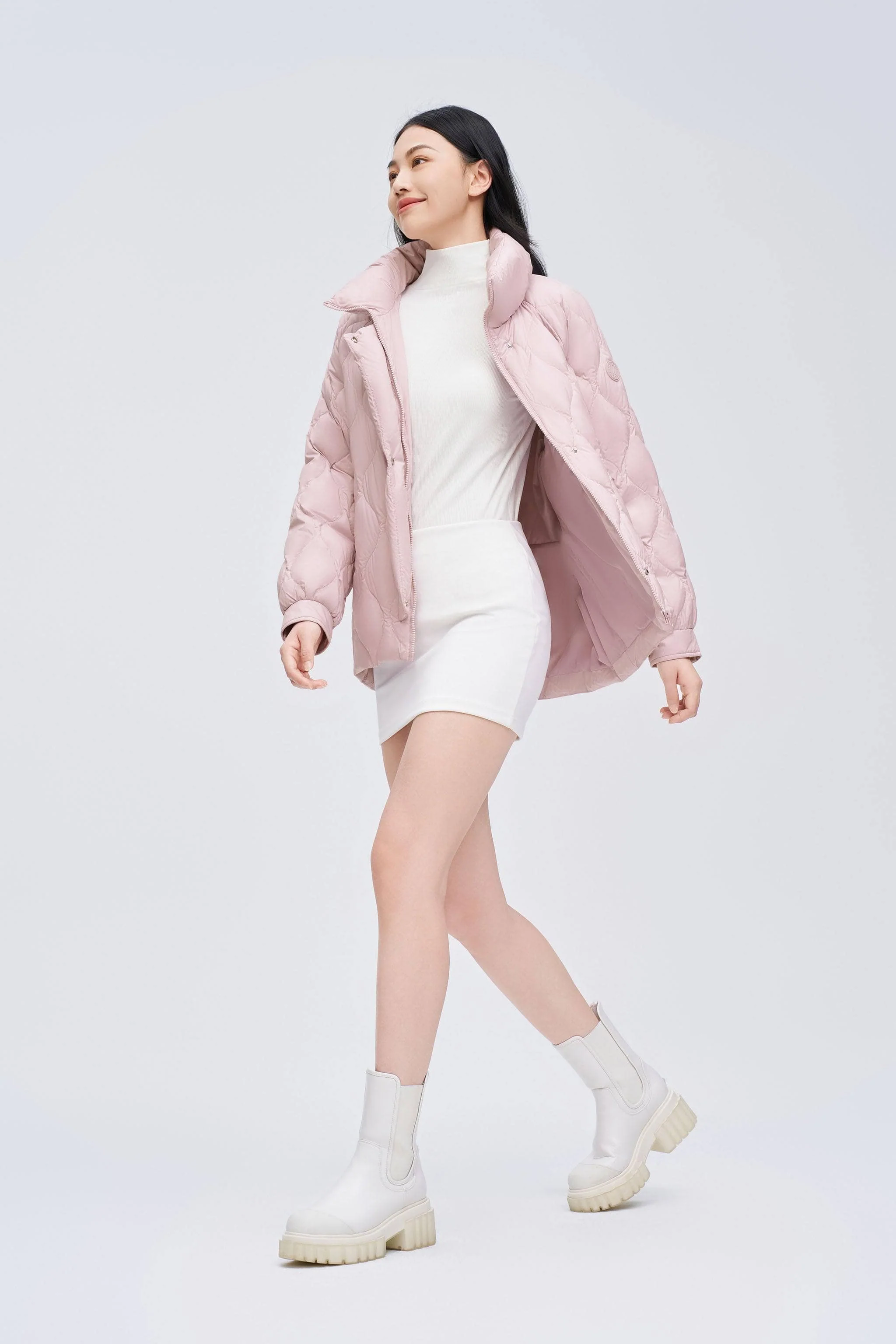 Women's Contrast Piping Weightless Down Jacket - Image 10