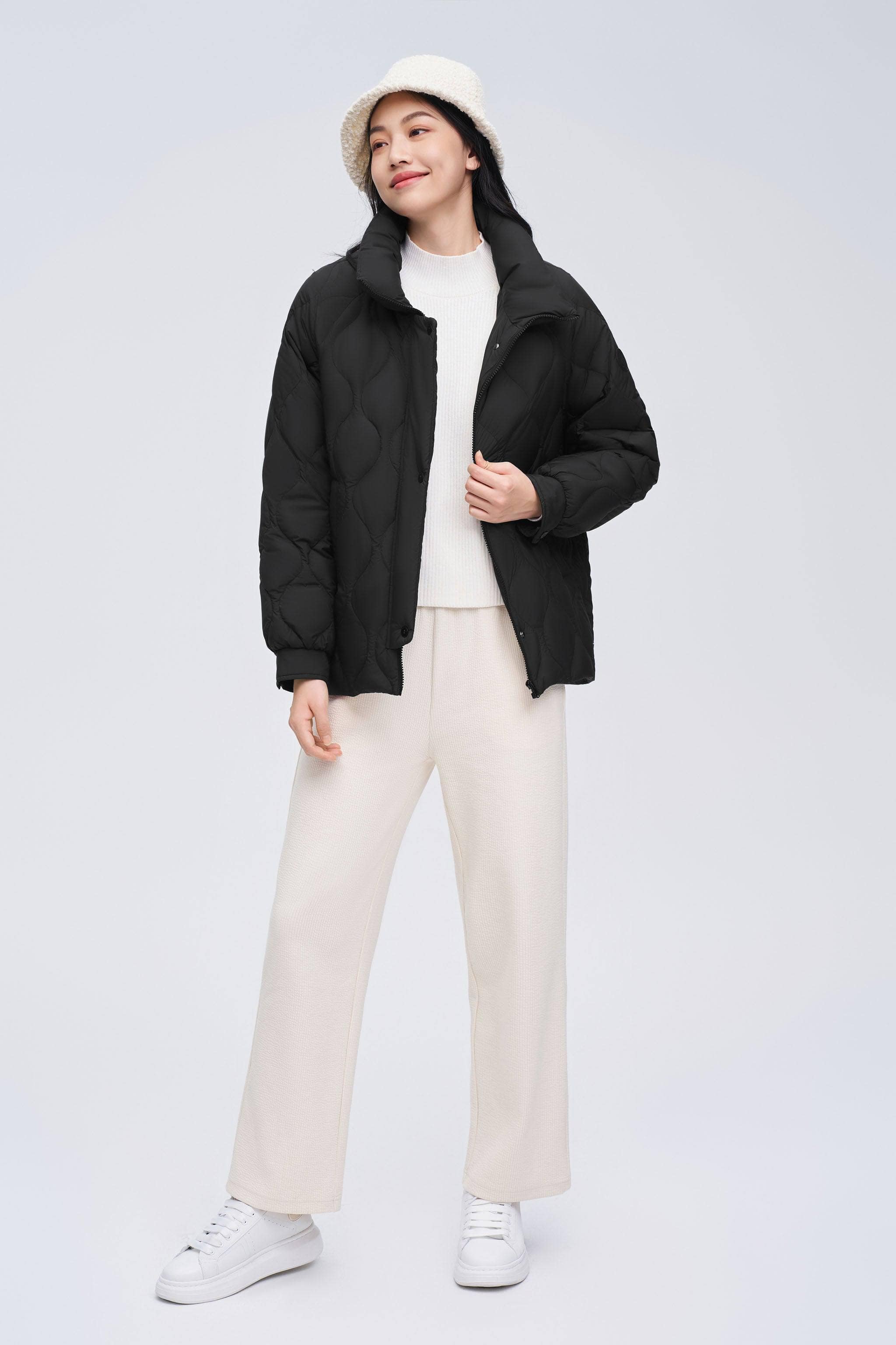 Women's Contrast Piping Weightless Down Jacket - Image 16