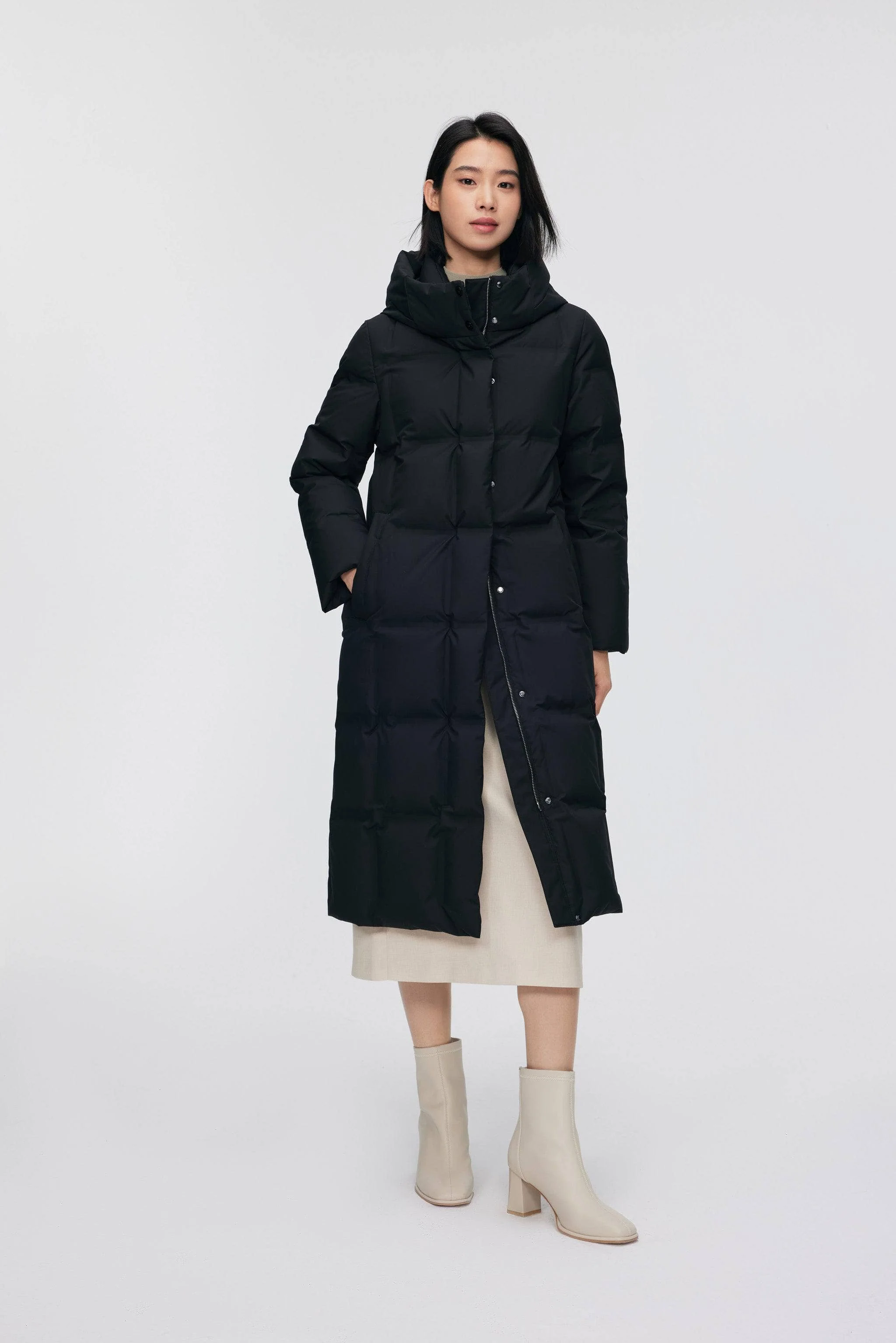 Women's Diamond Quilt Full Length Goose Down Coat - Image 11