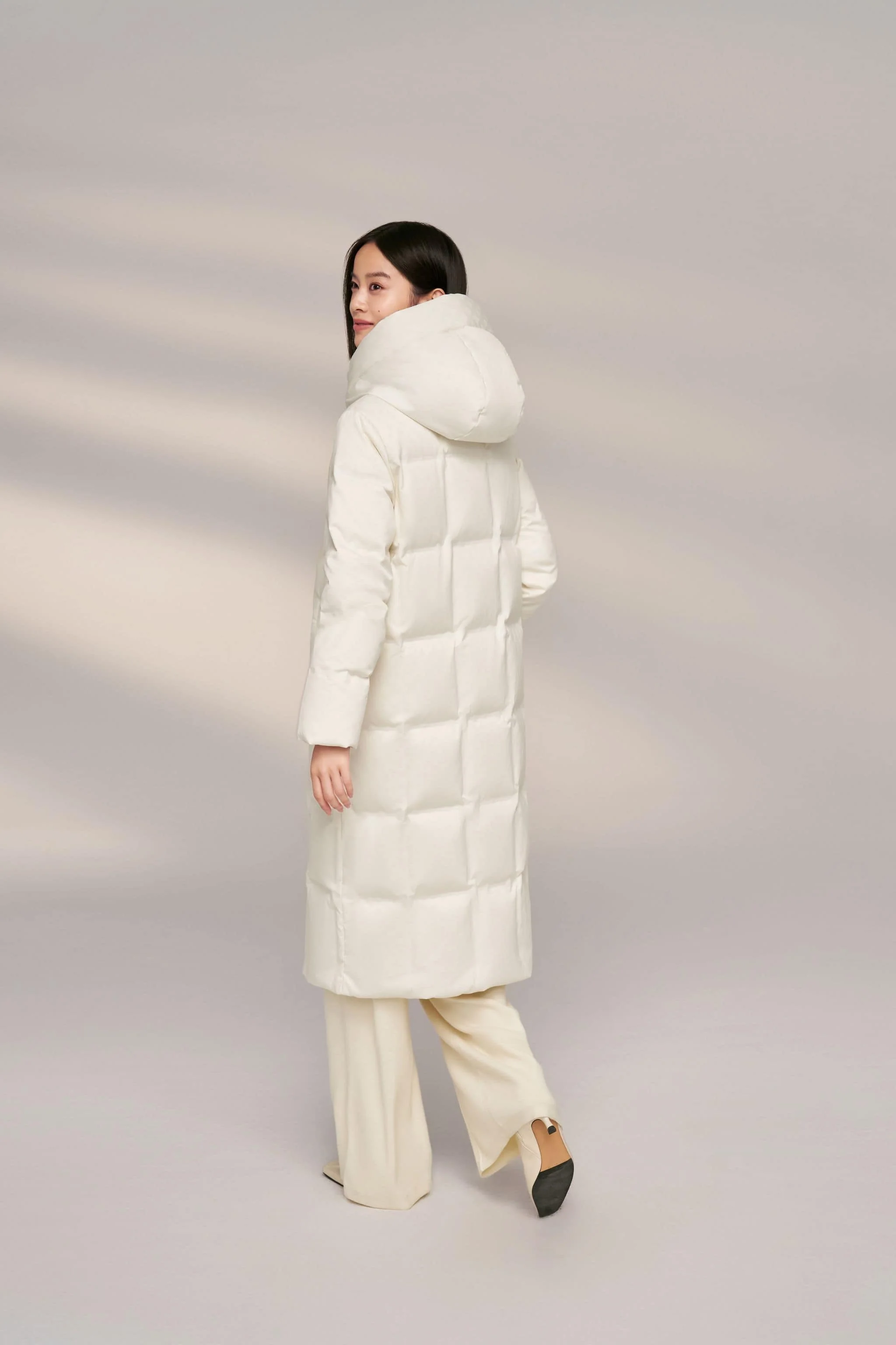 Women's Diamond Quilt Full Length Goose Down Coat - Image 3