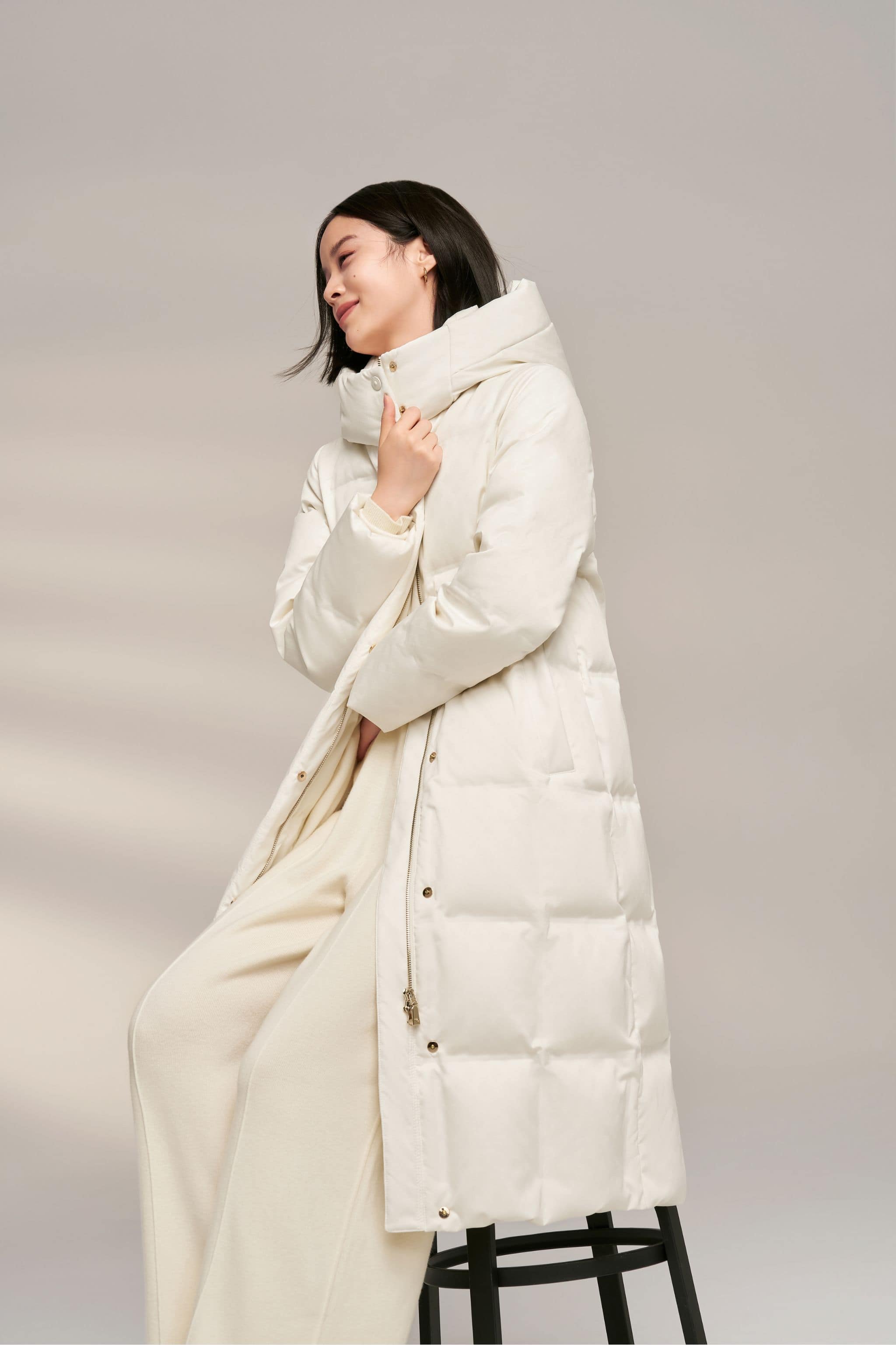 Women's Diamond Quilt Full Length Goose Down Coat - Image 4