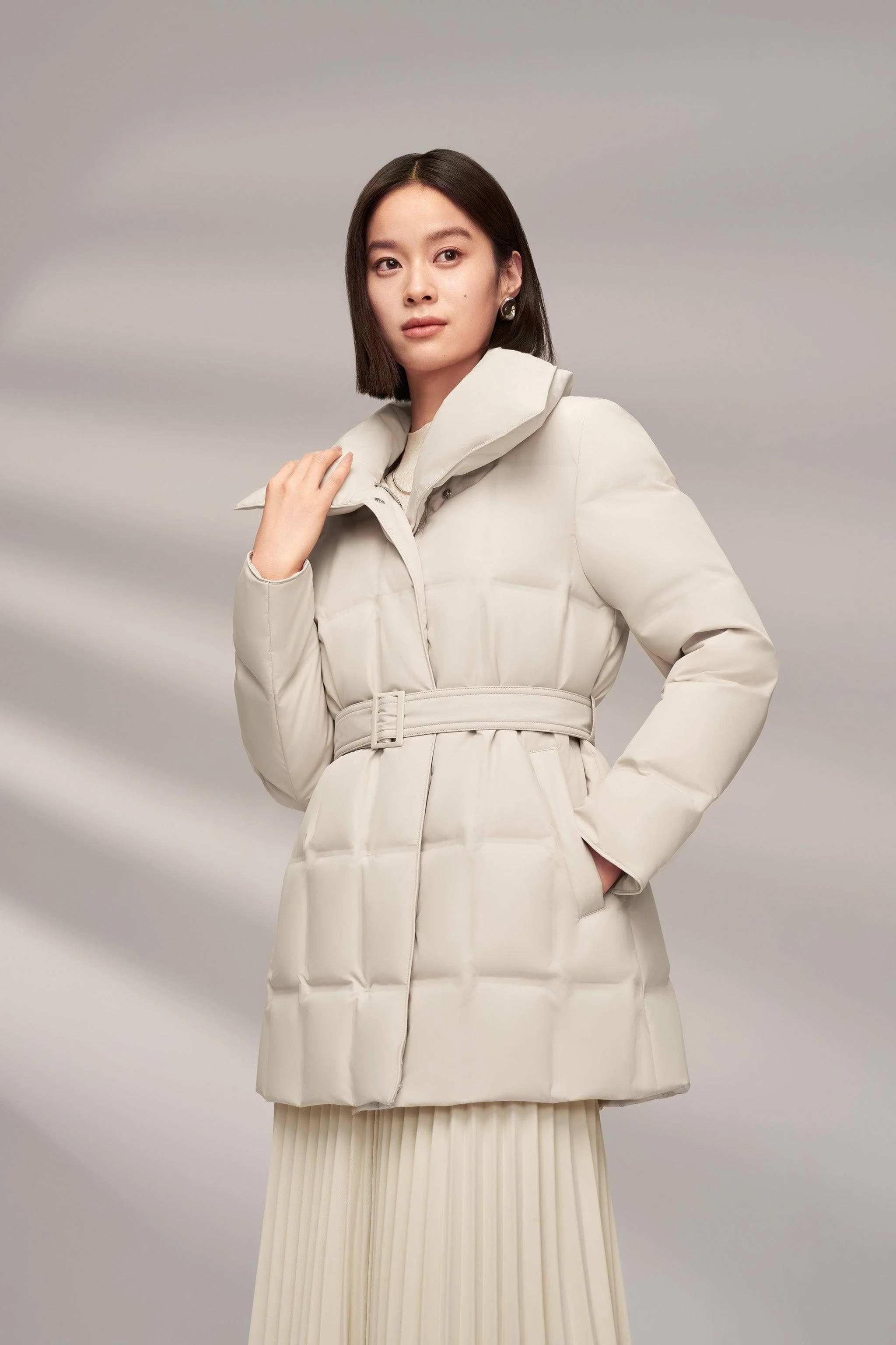 Women's Goose Down Jacket 4148 - Image 15