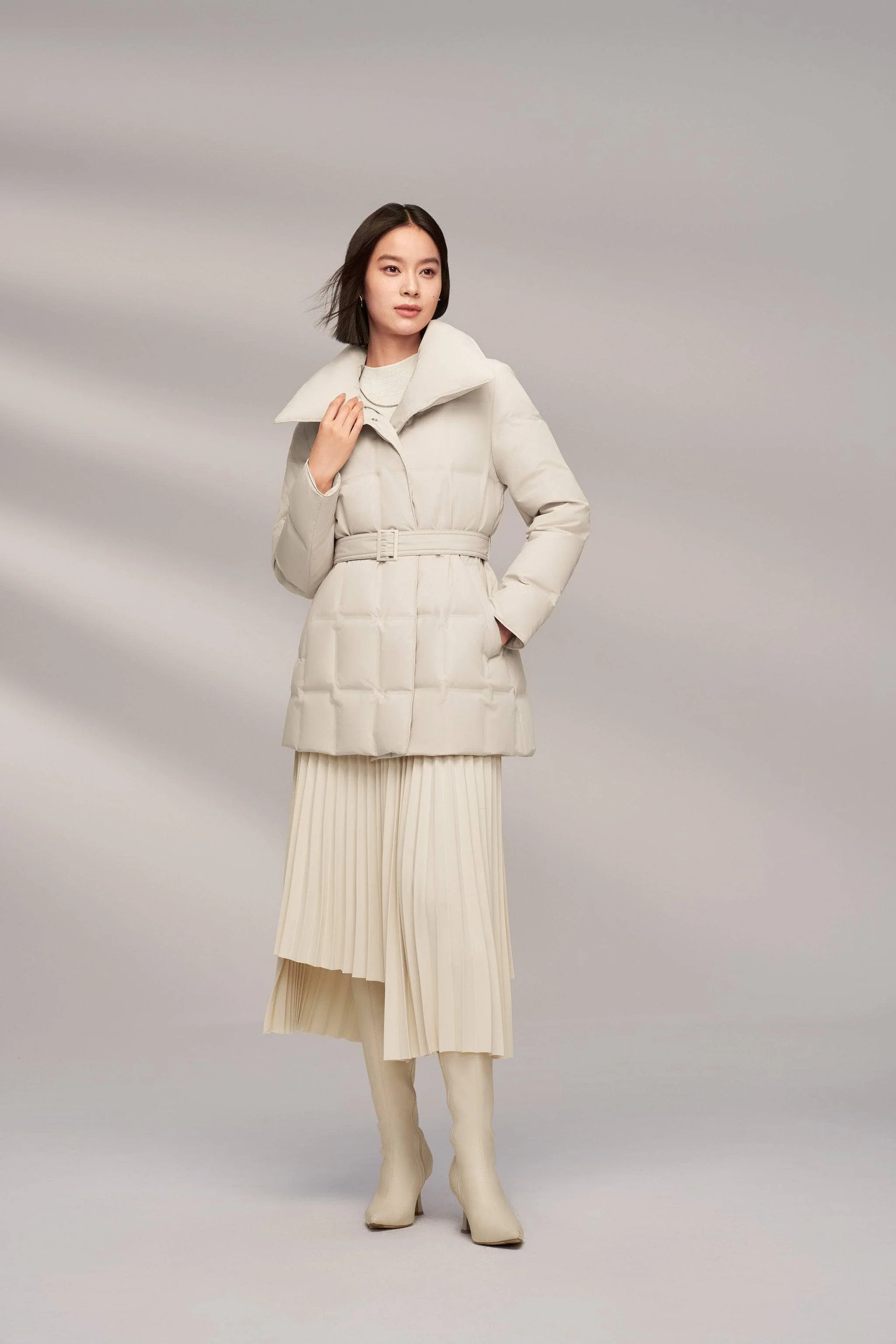 Women's Goose Down Jacket 4148 - Image 16