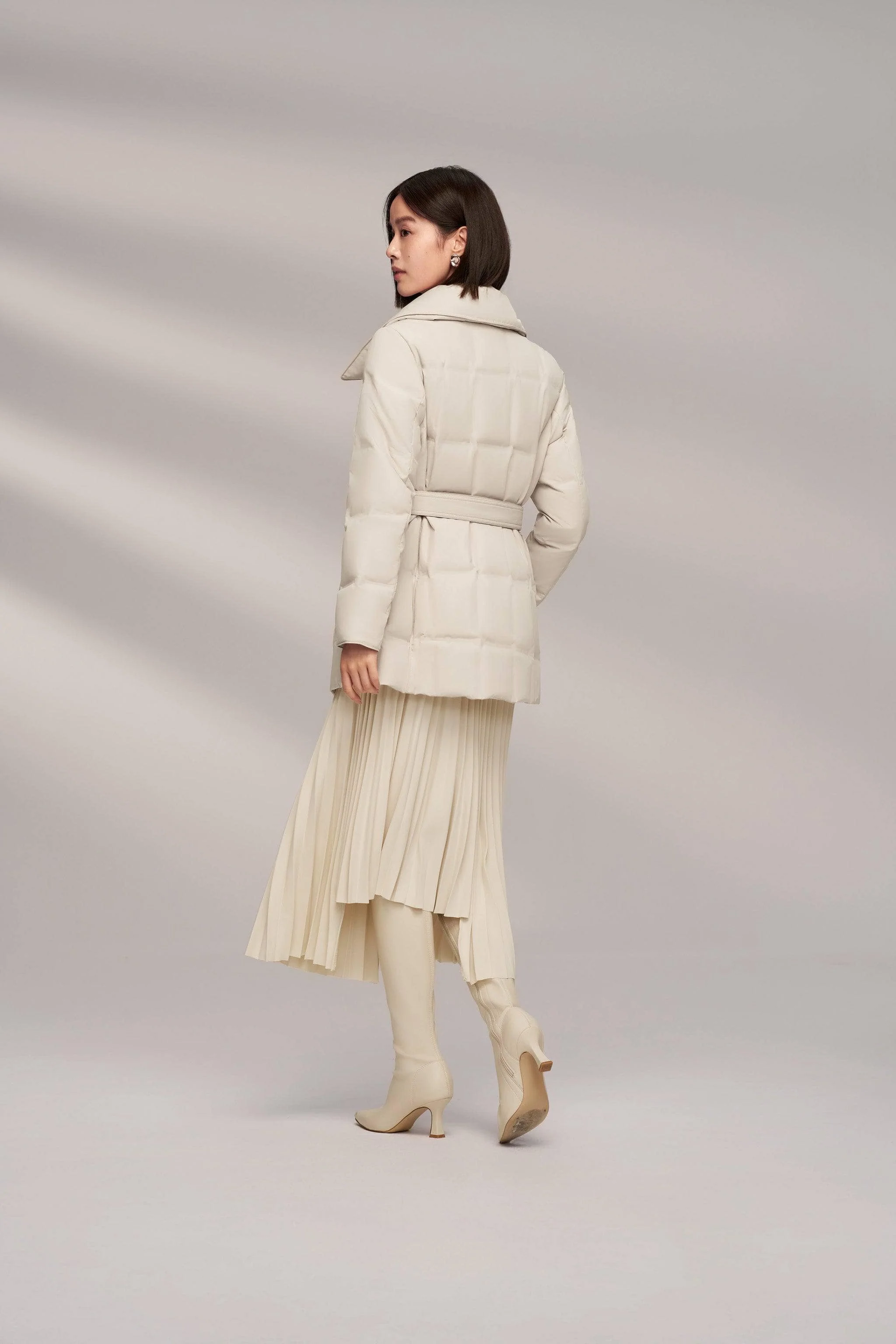 Women's Goose Down Jacket 4148 - Image 17