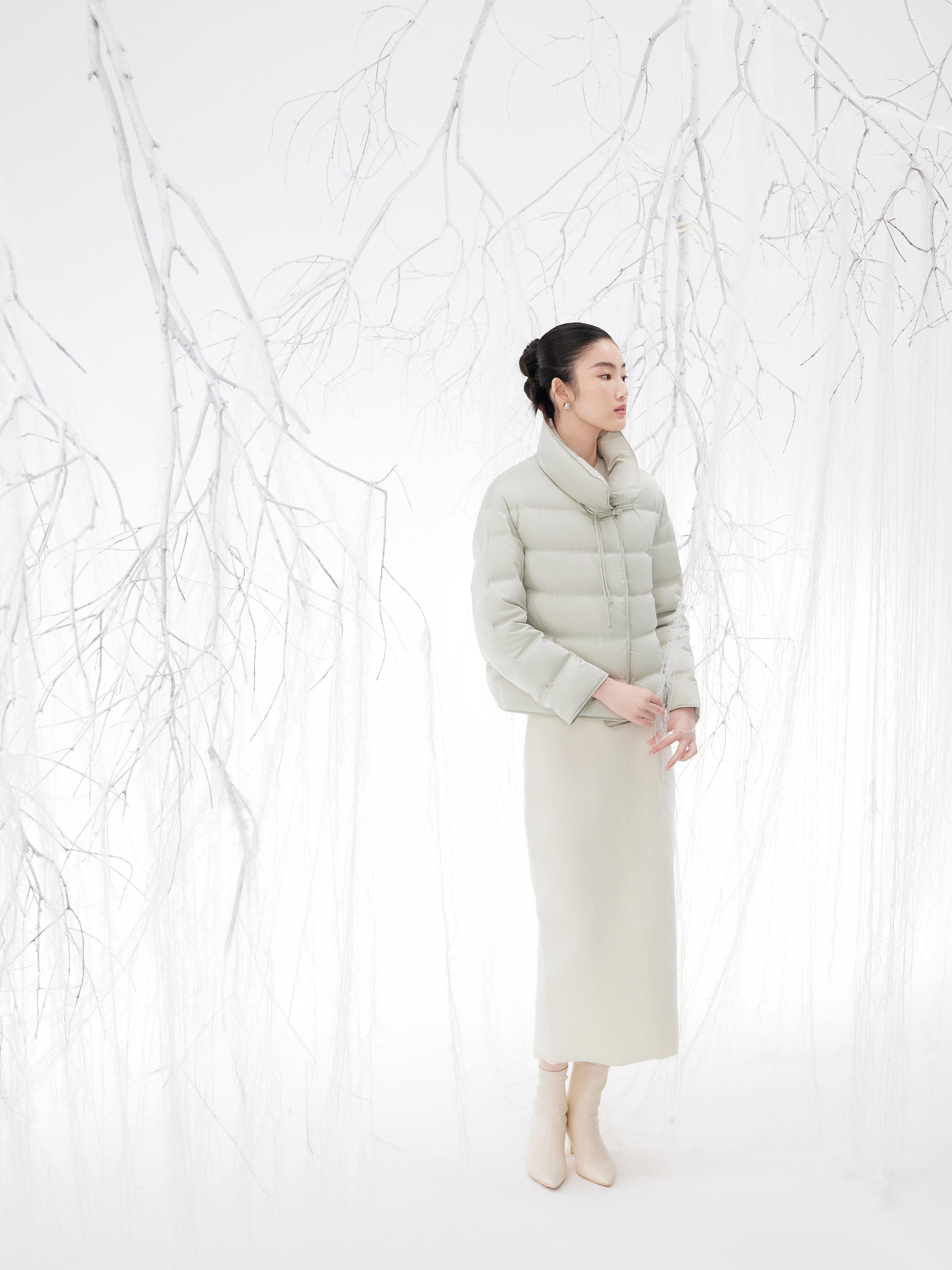 Women's Oriental Short Goose Down Jacket 4126 - Image 4
