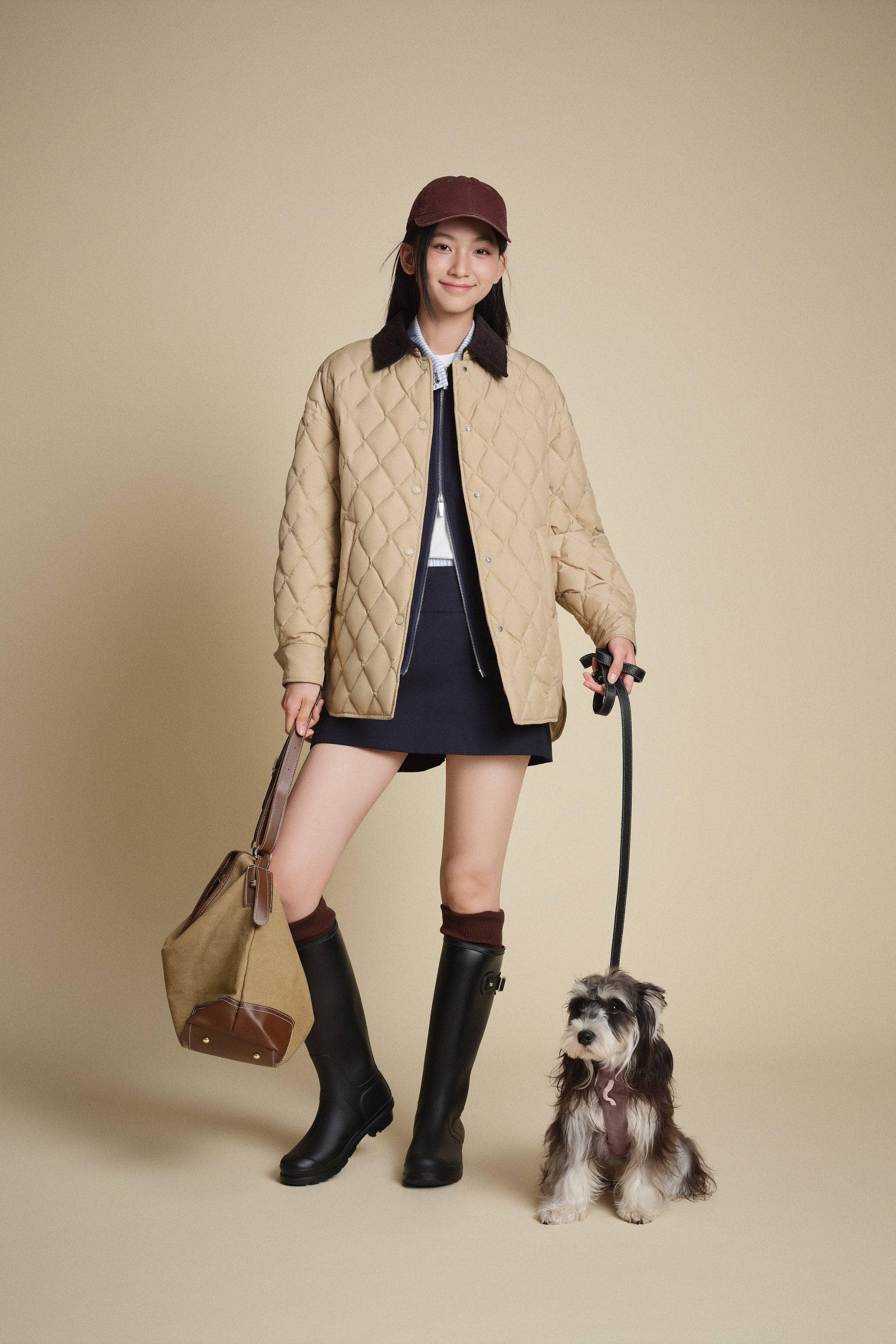 Women's Quilted Barn Down Jacket - Image 2