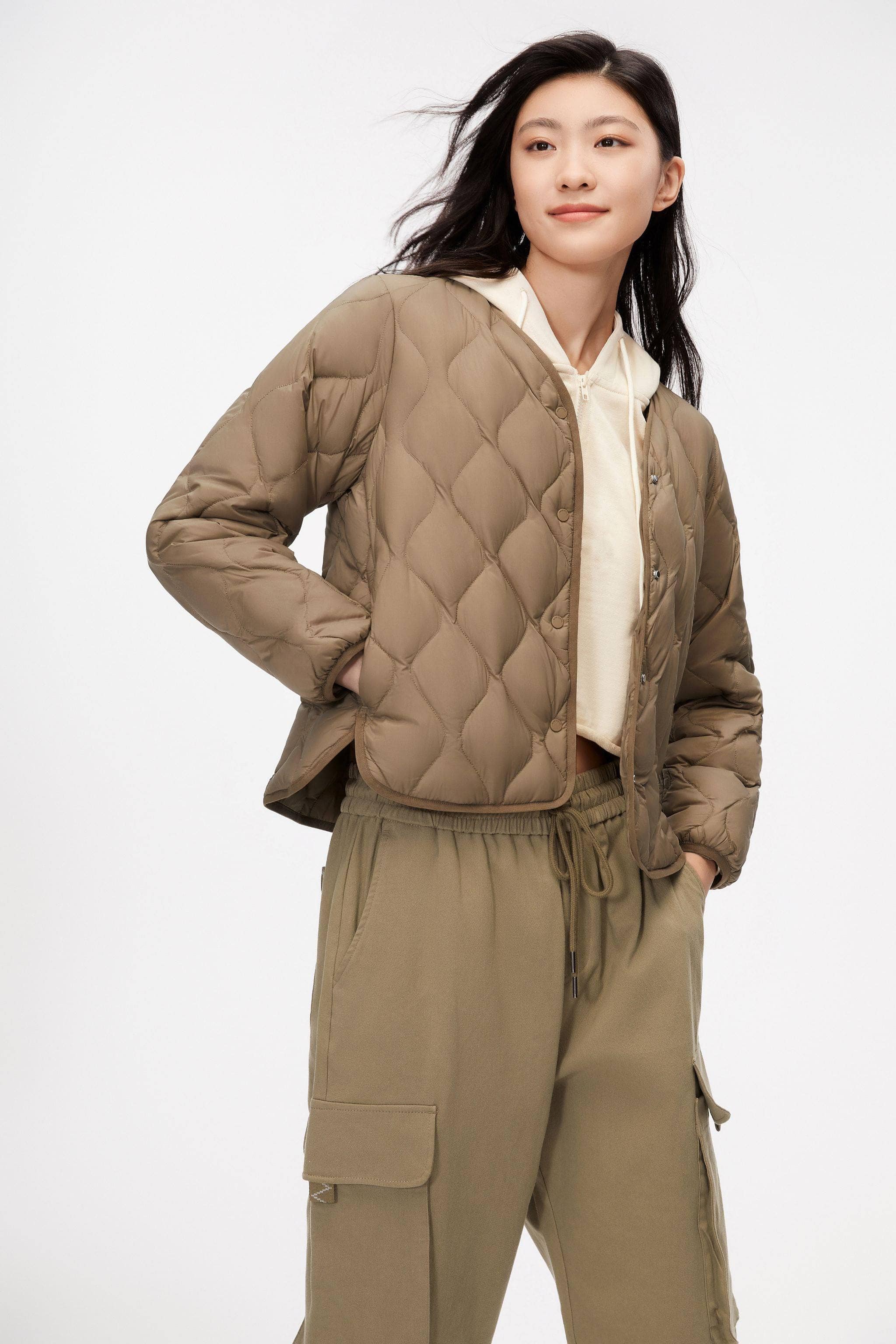 Women's Quilted Lightweight Down Jacket - Image 10