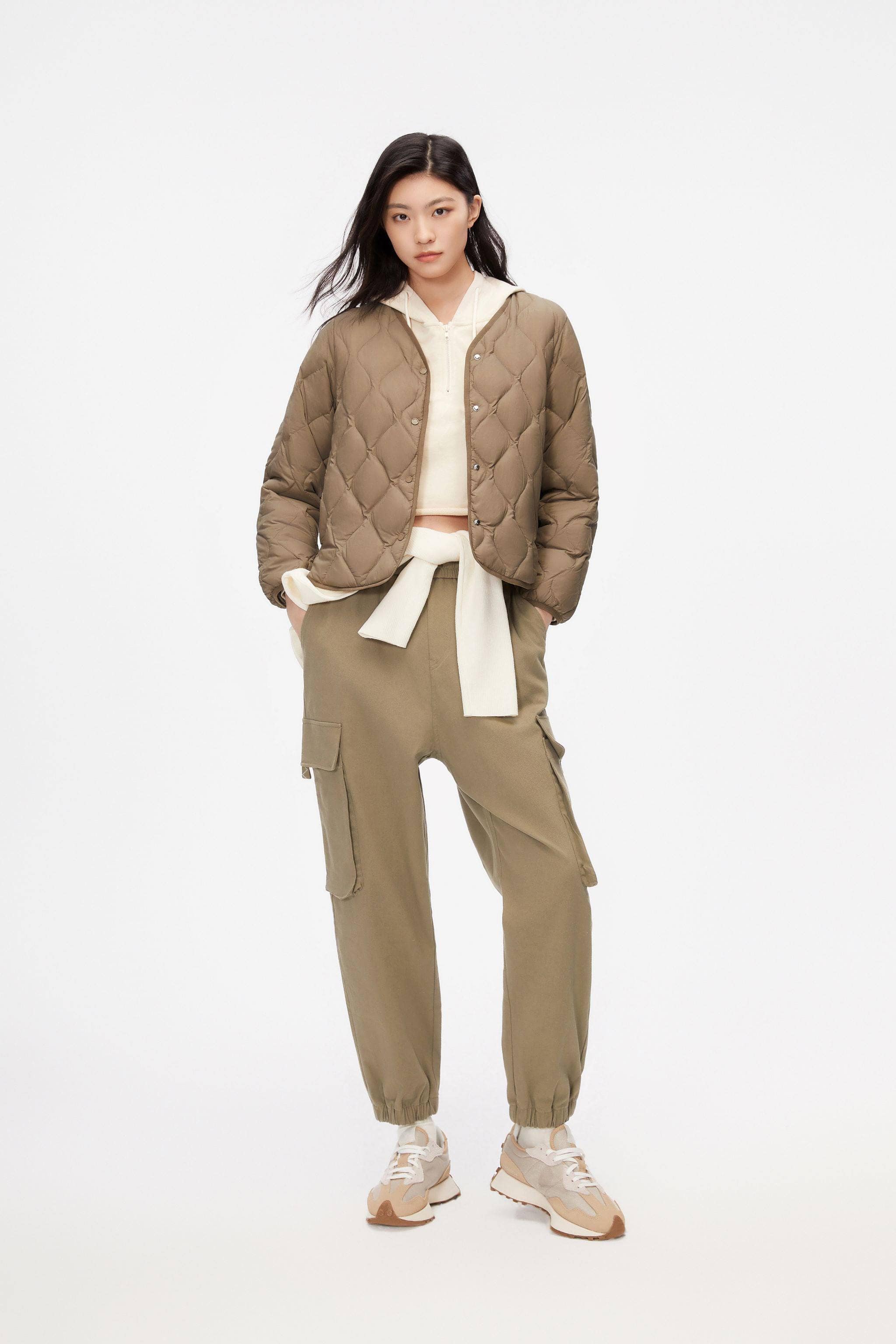 Women's Quilted Lightweight Down Jacket - Image 11