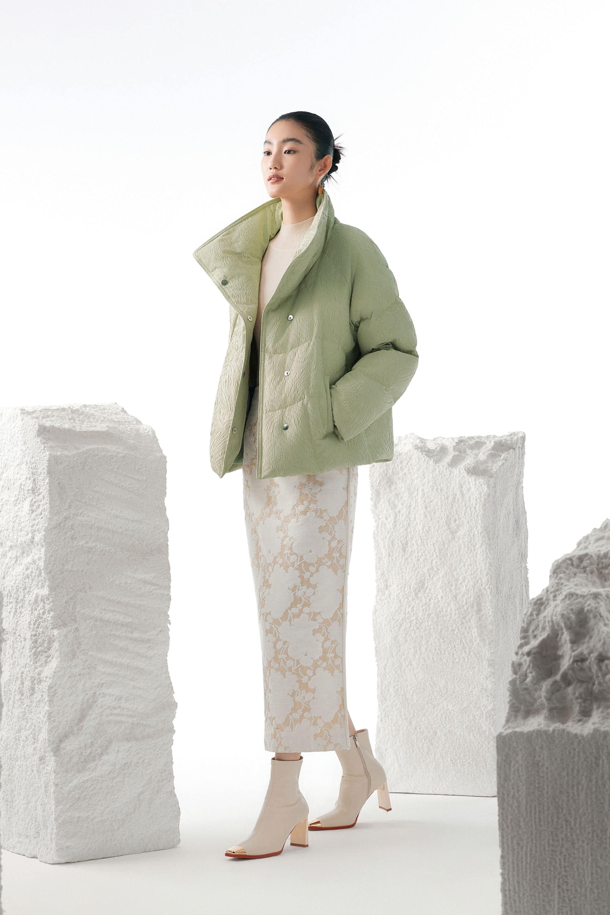 Women's Eastern Aesthetic Goose Down Jacket - Image 4